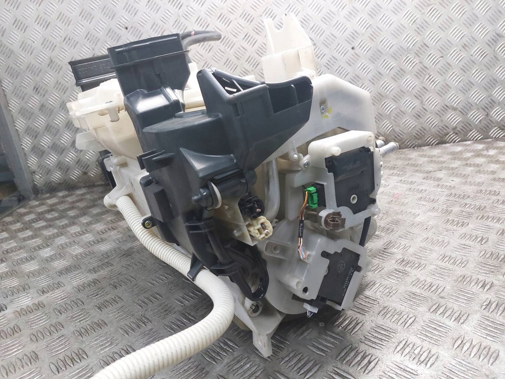 фото №9, Корпус отопителя комплектная legacy v 2.0 dohc