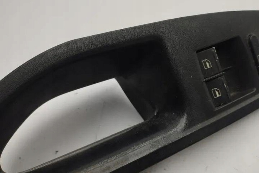 фото №10, Кнопка управление окон правых передних дверь seat altea 5p1