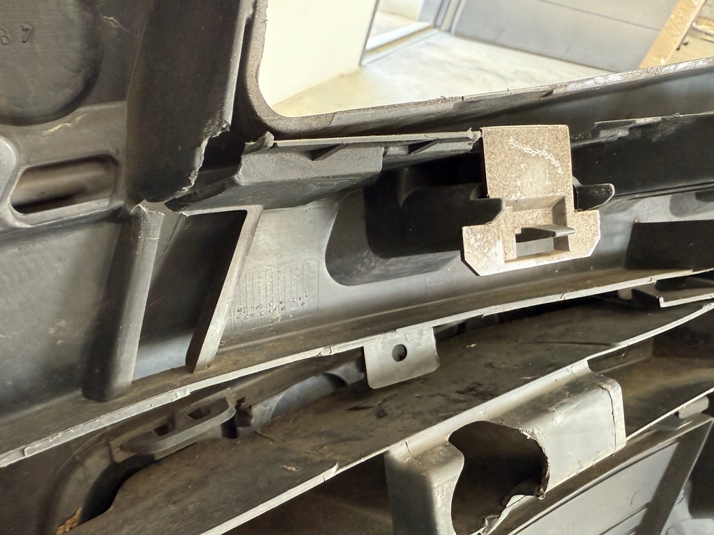 фото №9, Бампер перед передний renault megane iii