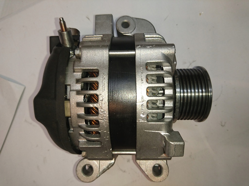 фото №5, Генератор toyota