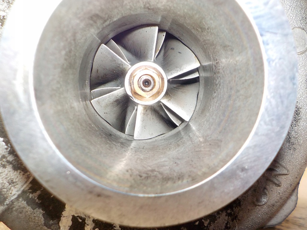 Купити Jaguar xf x250 2.2d турбонагнітач турбіна 49477-01203