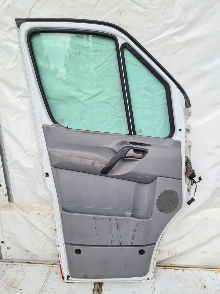 фото №8, Sprinter 906 crafter двері передні праве перед