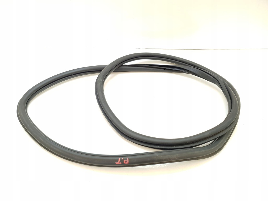 фото №1, Прокладка дверь правая задняя skoda scala