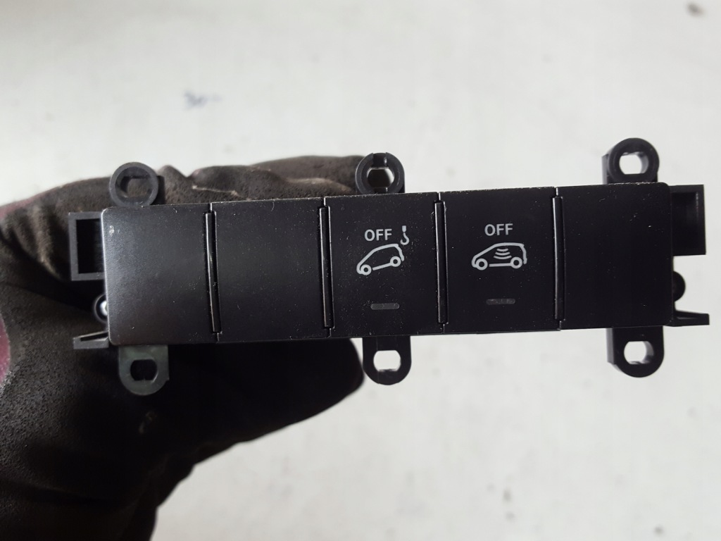 Купити Mercedes-benz оригінальний номер 1698208410