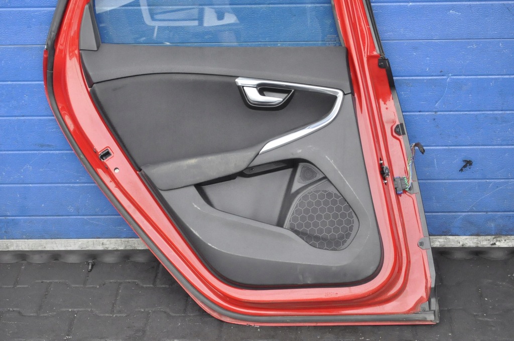 фото №8, Volvo v40 ii дверь левый задняя задние полный