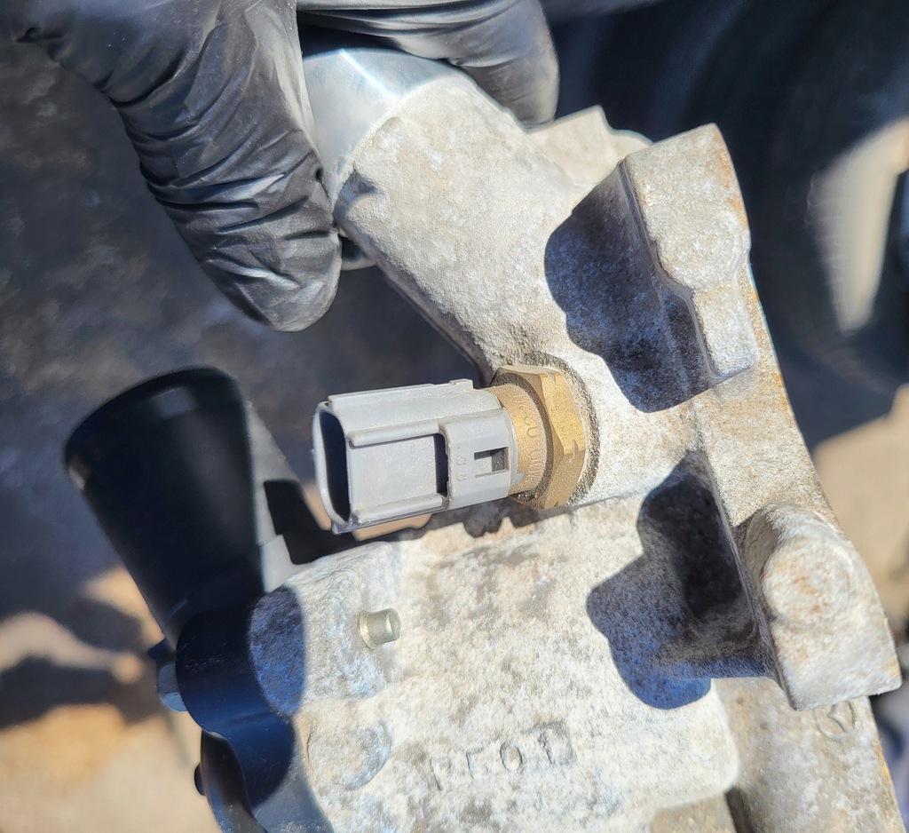 фото №9, Корпус термостат датчик температуры wody mazda 3 6 gj cx5 cx-3 оригинальный номер