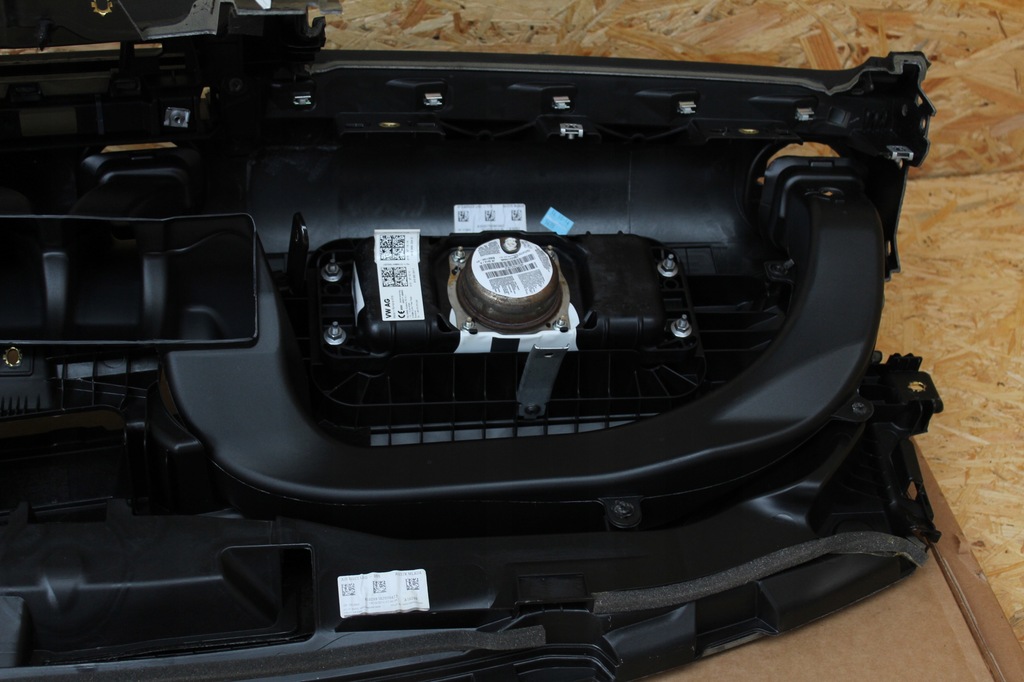 фото №12, Audi a3 8v приборная панель консоль подушка пассажира оригинал демонтаж europa