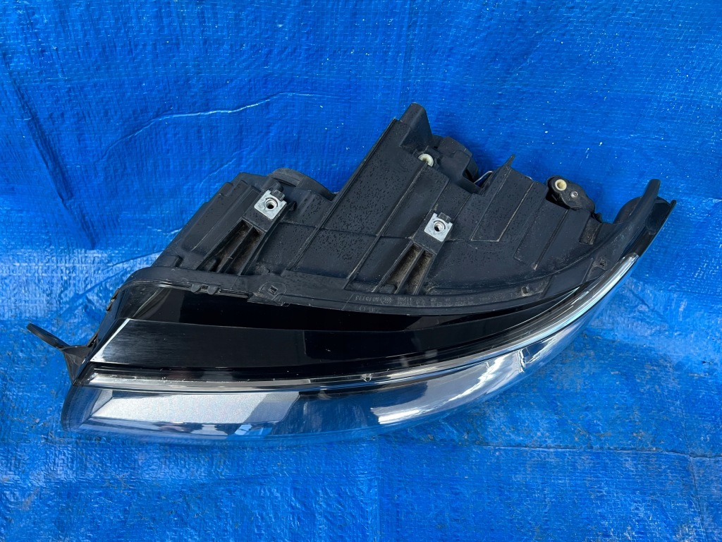 фото №2, Vw transporter t6 ліва лампа передня