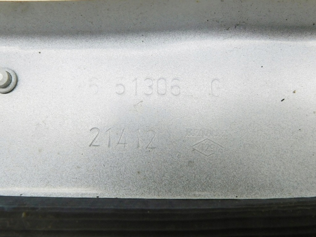 фото №8, 2x кронштейн крила перед - renault megane iii