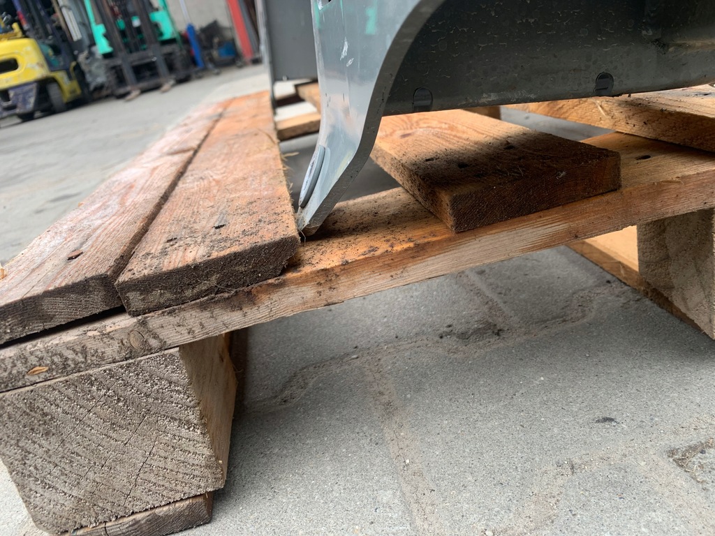 фото №12, Ford mustang mach-e 75.7kwh pas передний балка góra dół усилитель бампера