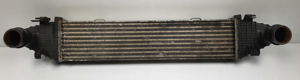 фото №1, Радиатор интеркулер mercedes w204 a2045000300