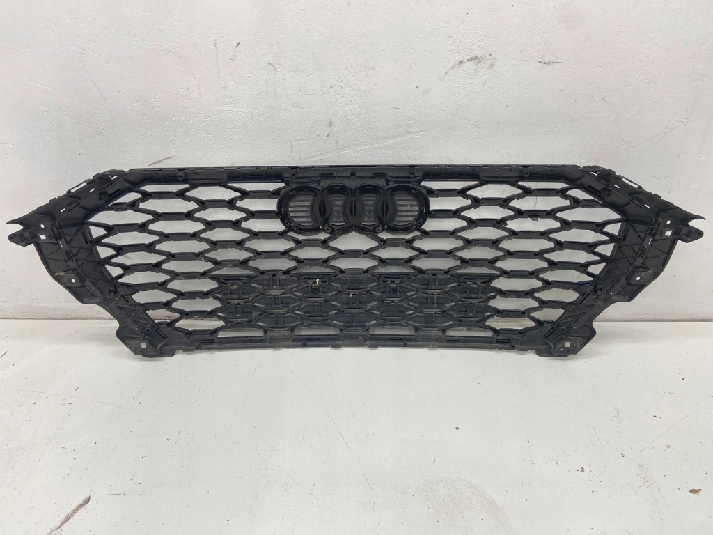 Решітка радіатора решітка радіатора бампера audi q3 ii 83a Зі Шроту