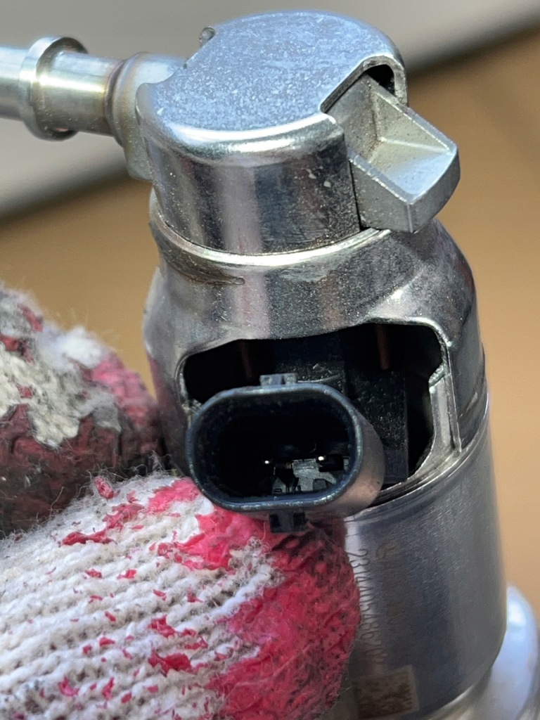 фото №5, Mercedes w177 w118 w247 2.0 cdi форсунка инжектор adblue a0004904000