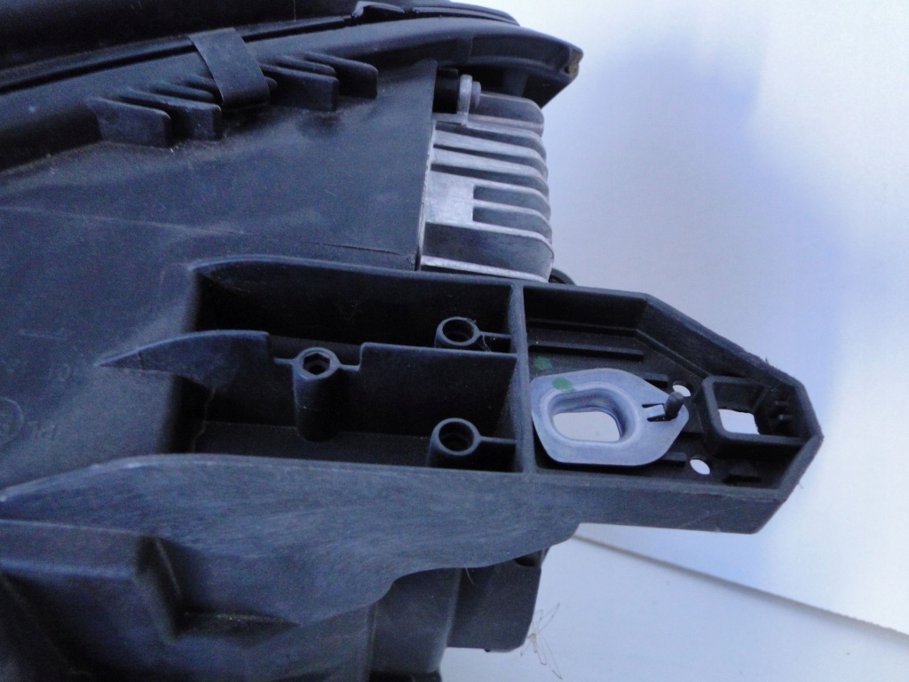 Mercedes лампа правая ксенон ксенон bi-xenon gla x156 156 przed liftem в Украине