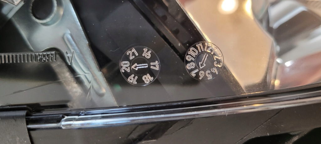 фото №11, Лампа ліва перед volvo c30 lift 2010- ксенон