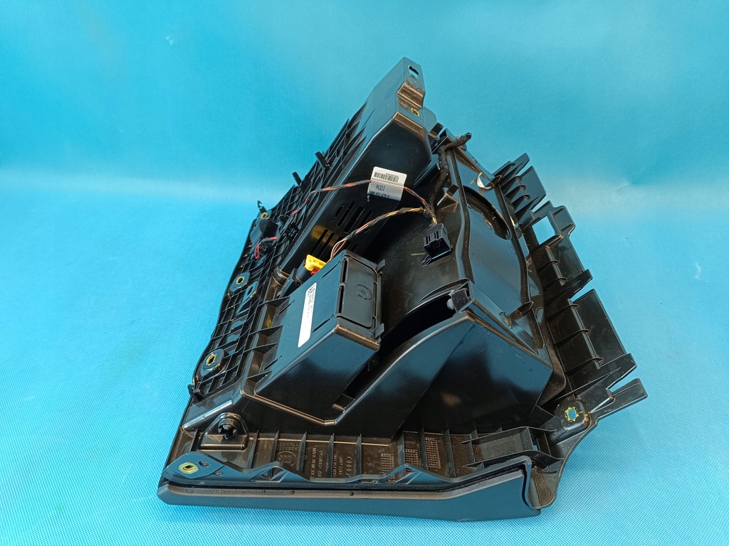 фото №8, Audi q5 fy lift 2.0 tdi 150kw 2022 r бардачок пассажира 80b857035c