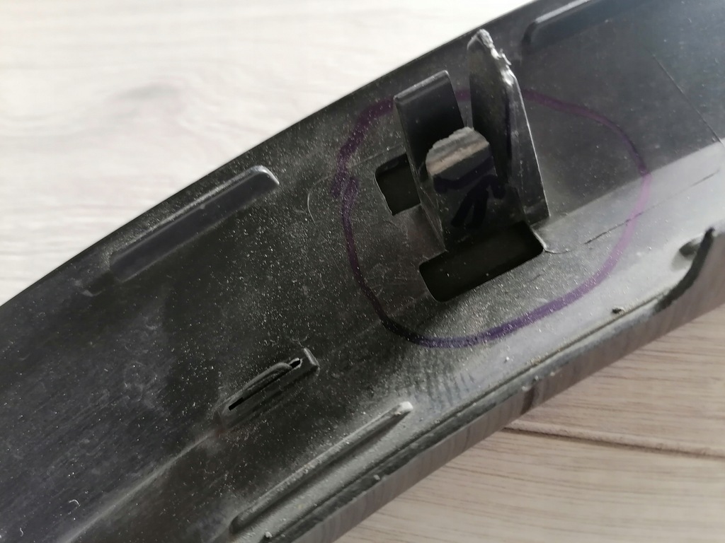 фото №15, Cupra formentor молдинг na передній правий крила