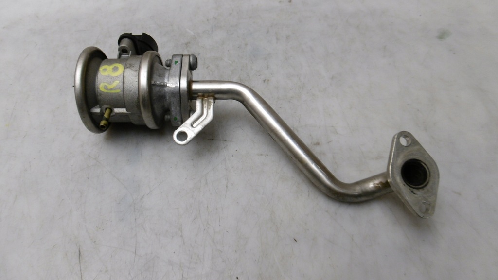 фото №1, Audi r8 420 4.2 fsi клапан egr 079131166e