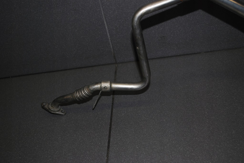 фото №4, Шланг egr audi a8 d2 2.8 amx 078131831n