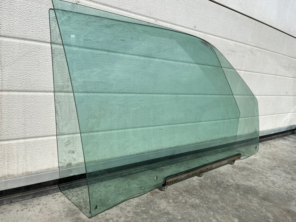 Стекло правая пассажира боковая дверь mercedes w124 купе ce c124 a124 кабриолет с Разборки