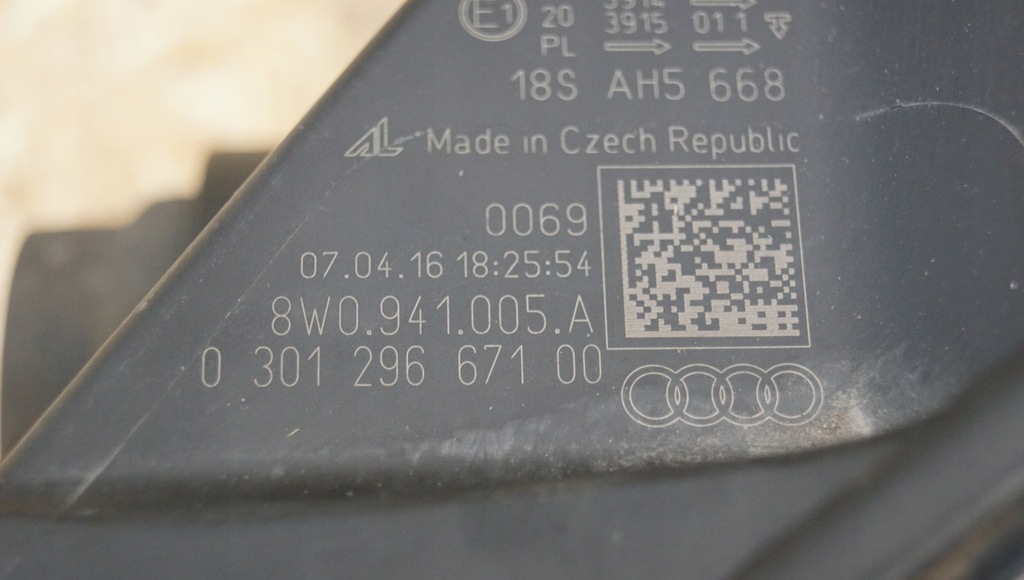 фото №14, Лампа лівий перед audi a4 b9 ксенон 8w0941005a