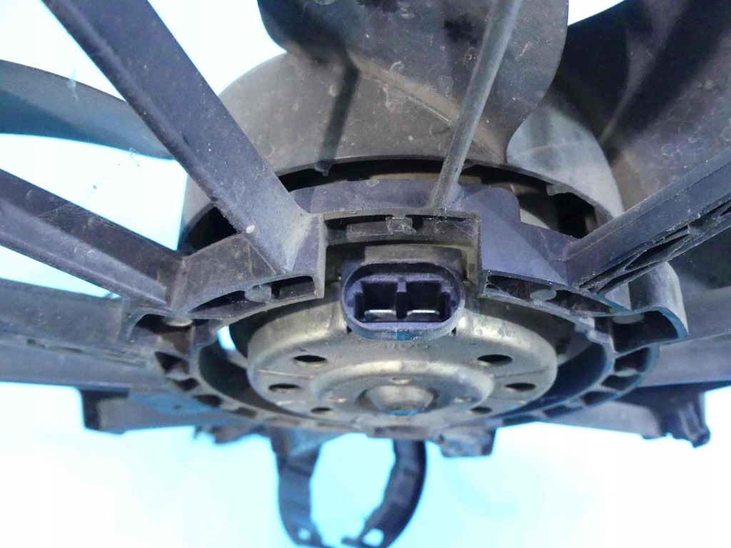 Вентилятор радиатора renault megane 1 1.6 16v Оригинал