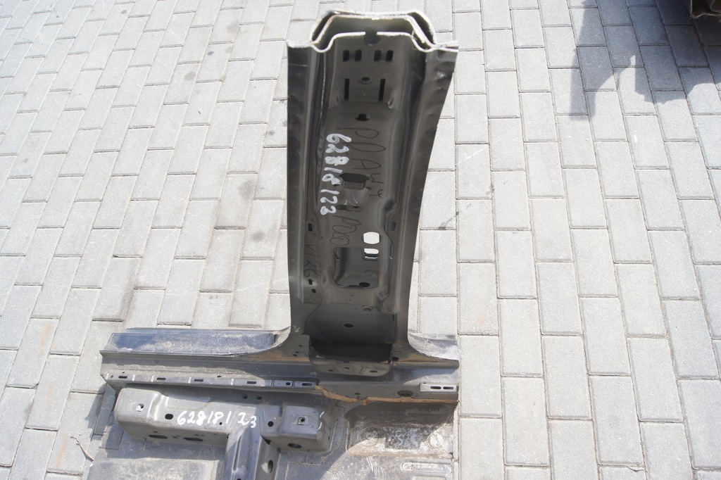 фото №6, Блок двигателя порог правый vw polo vi 2g