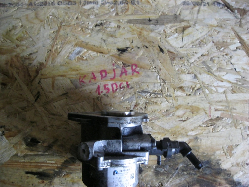 фото №1, Насос вакуум kadjar 1.5 dci