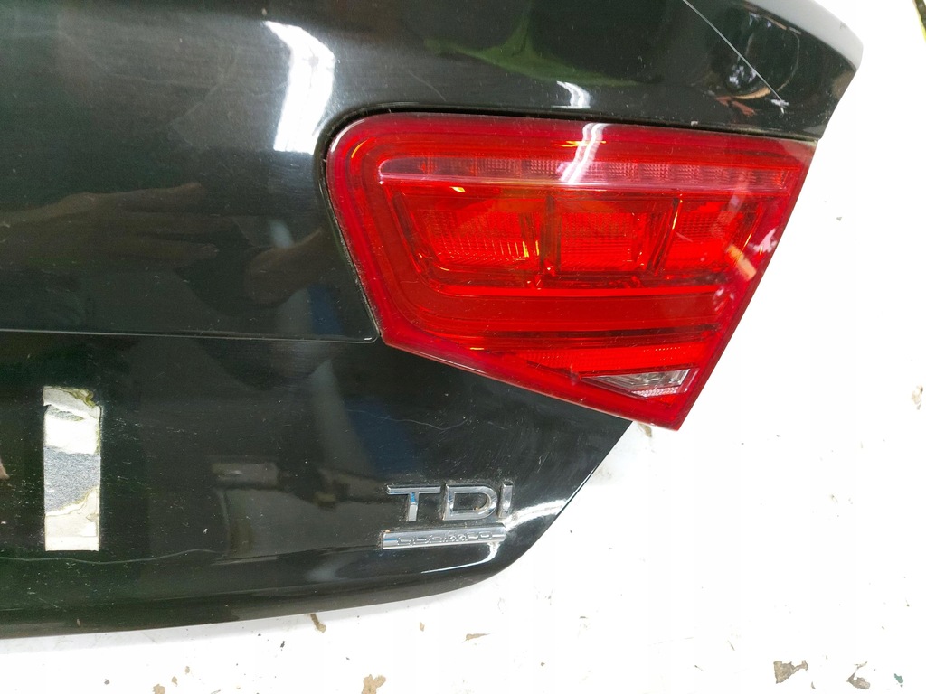 фото №6, Audi a8 d4 4h 2012 кришка багажника багажника задня комплектна лампи czarna ly8x