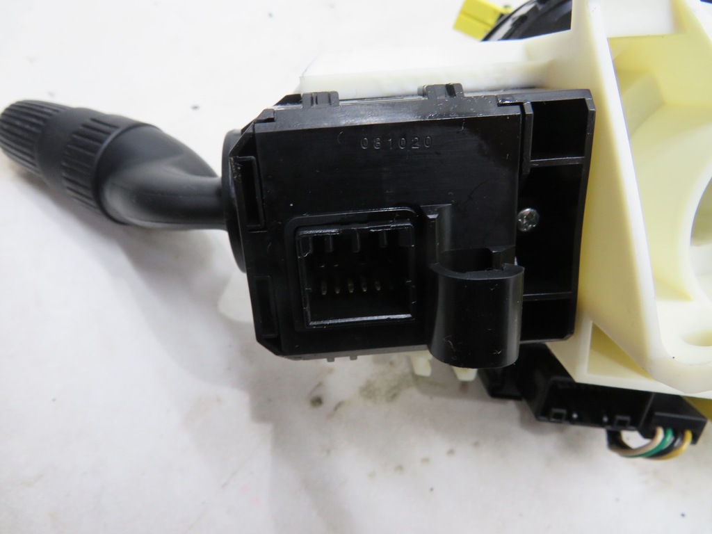 фото №6, Переключатель комбинированный лента jazz iii