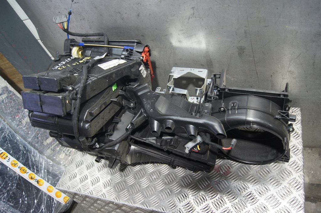 фото №13, Обігрівач vw caddy iii 1t1819003