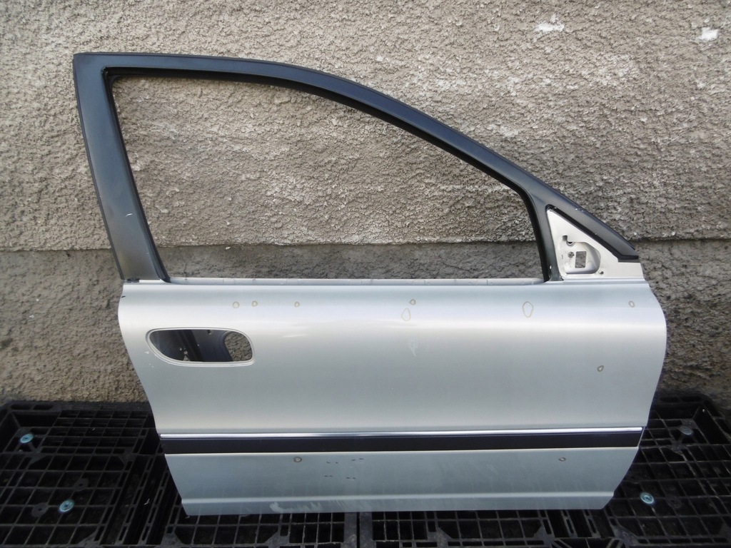 фото №1, Двері правий перед передні 443-46 volvo s80
