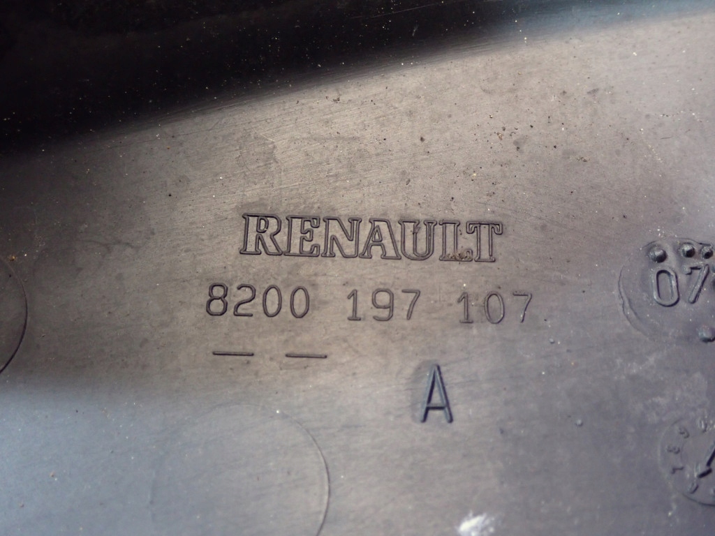 фото №5, Renault master ii 06-10 lift молдинг декоративная левый перед 8200197107