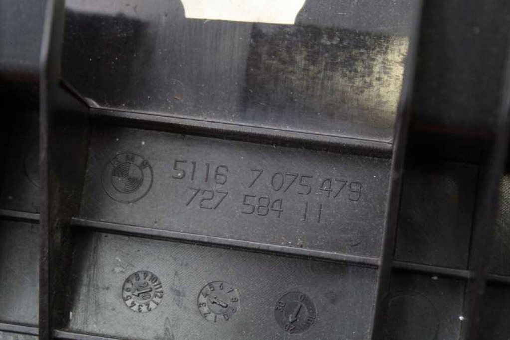 фото №6, Бардачок пассажира eu 7075479 bmw e90 e91 04-10