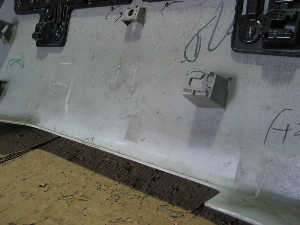 фото №12, Значок молдинг кришка багажника панель накладка кришки mazda mx-30 mx30 dn4e-50851