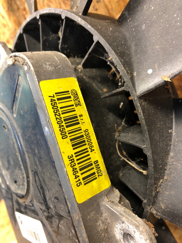 Bmw f20 f22 f30 f32 f36 вентилятор радиатора Оригинал