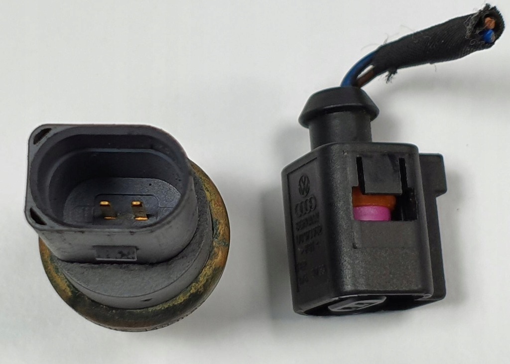 фото №5, Датчик температуры wody vw golf v 06a919501