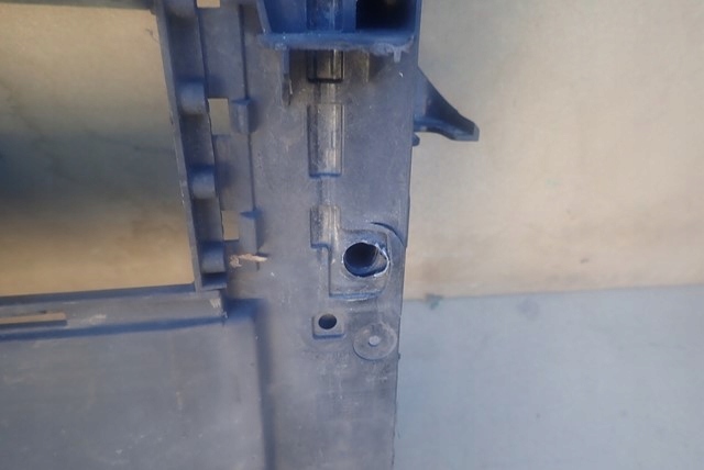 фото №4, Pas передний усилитель ford fiesta mk8 2017-