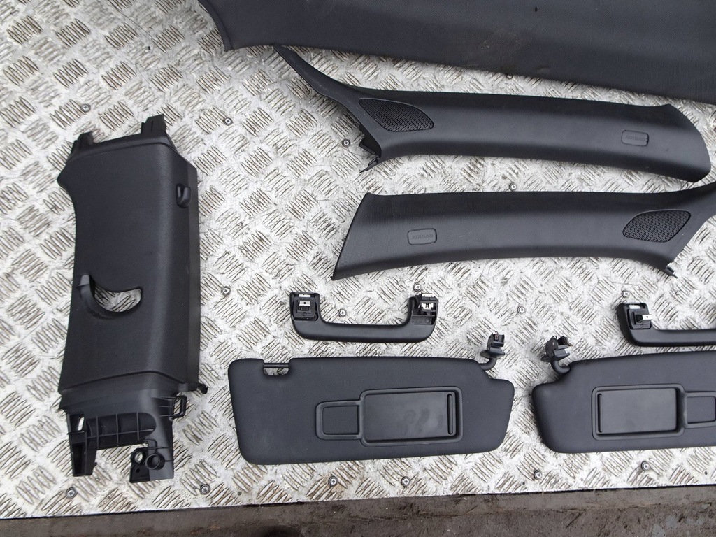 фото №15, Сиденья обшивки пластики потолок kpl. audi a1 8x s-line