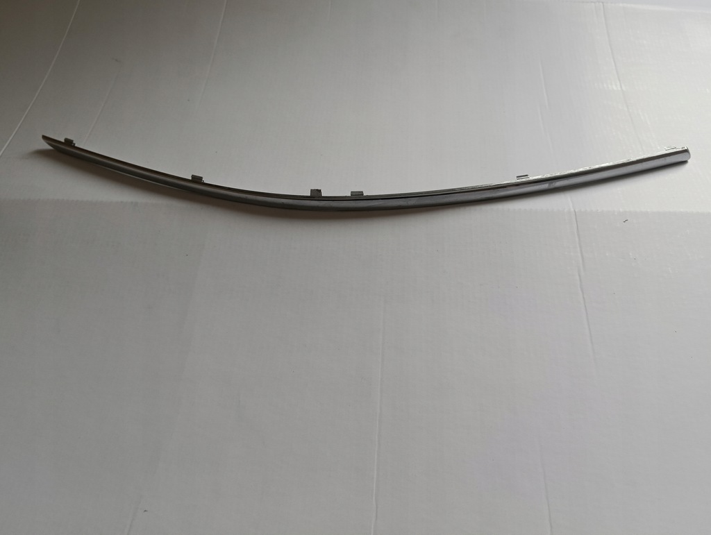 фото №1, Молдинг хром перед лівий a2468850421 mercedes w246