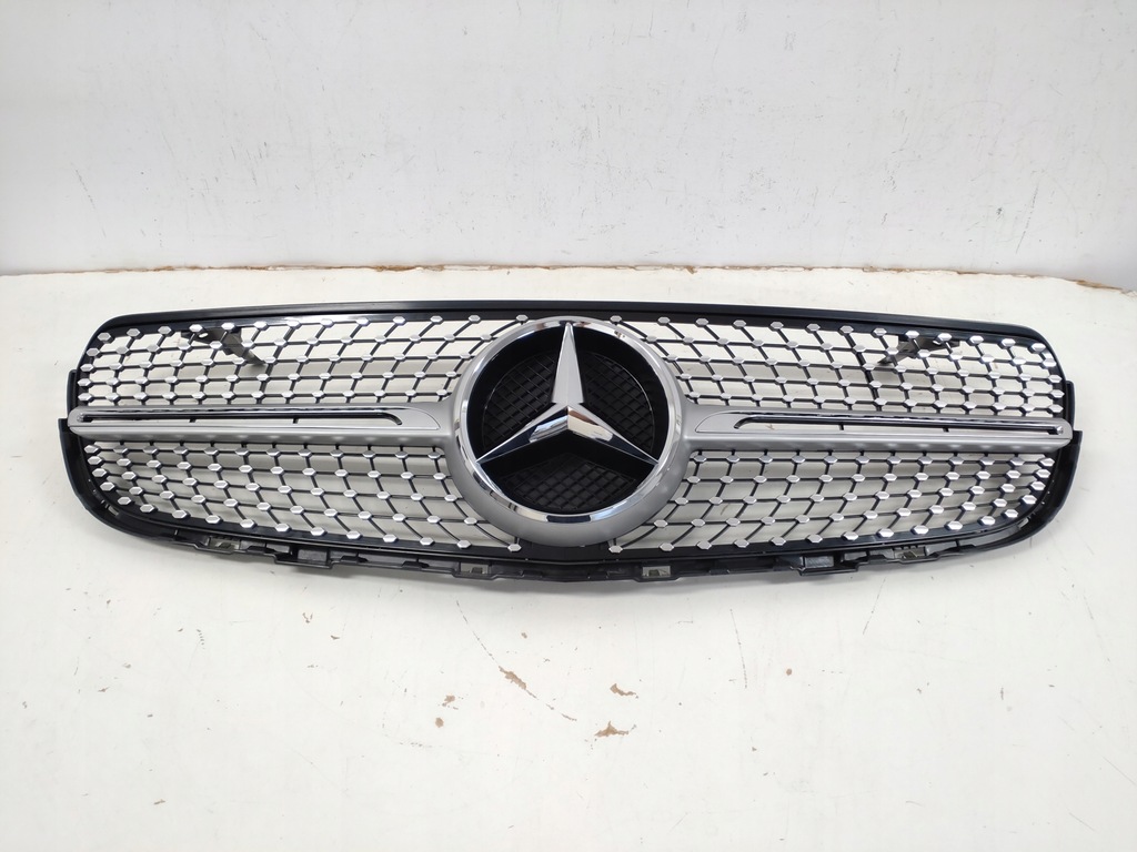 фото №8, Решётка радиатора решётка радиатора бампера mercedes glc x253 2015-19r silver bez kam