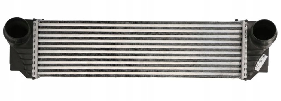 фото №1, Интеркулер bmw 5 f10 3.0 r6 2010- 17117577115