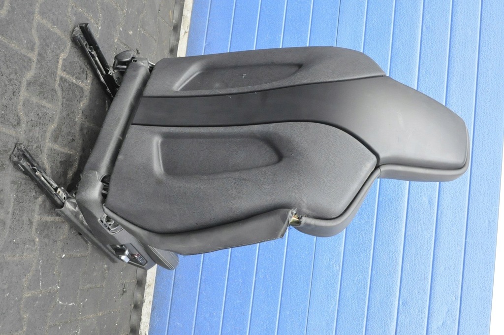 фото №9, Bmw 3 m3 f80 перехідник салону сидіння заднє сидіння