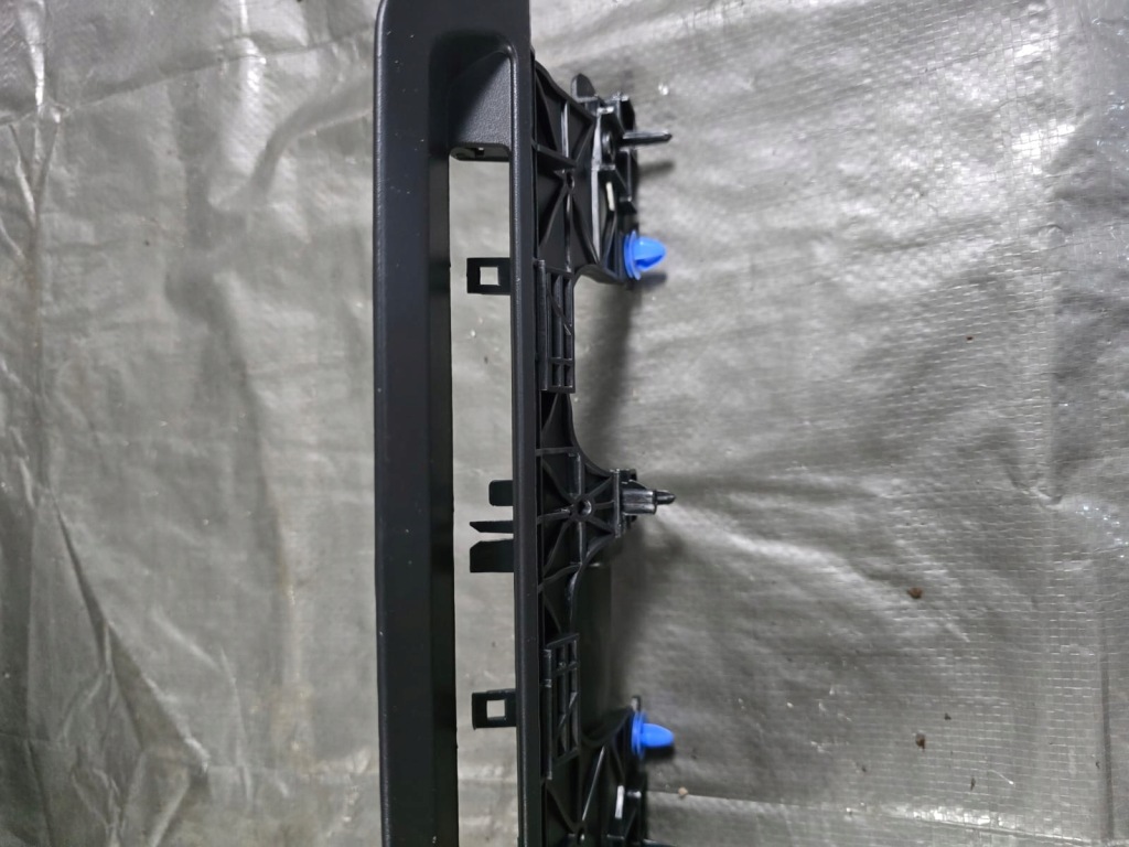 фото №5, Рамка свет стоп-сигнал dacia duster ii 265903375r