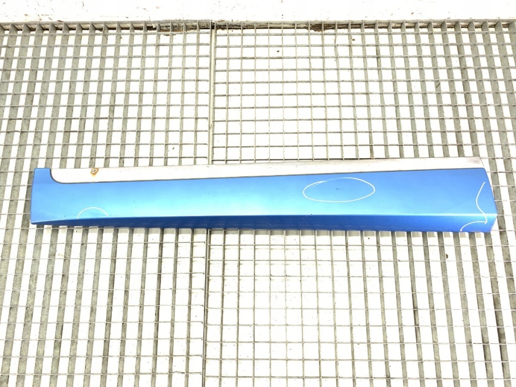 Купить Молдинг дверь левый перед renault scenic iii minivan 808772735r защита