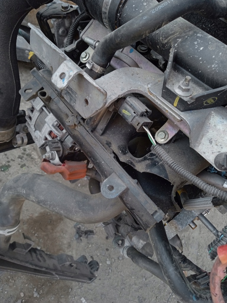 фото №10, Двигатель sandero iii clio v 1.0tce h4de470