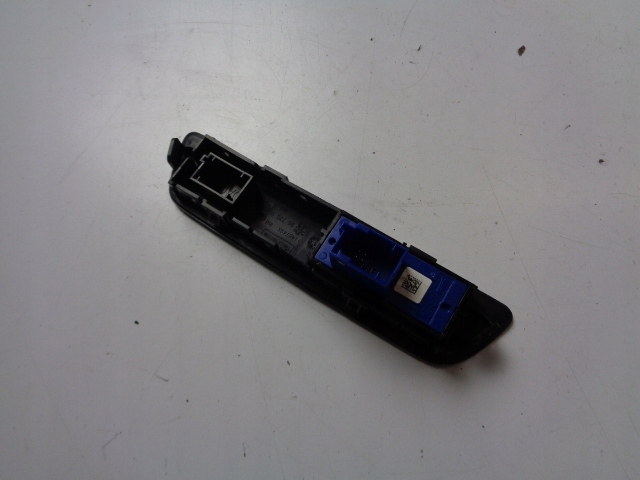 фото №3, Панель тяги peugeot 208 i 2014 rok