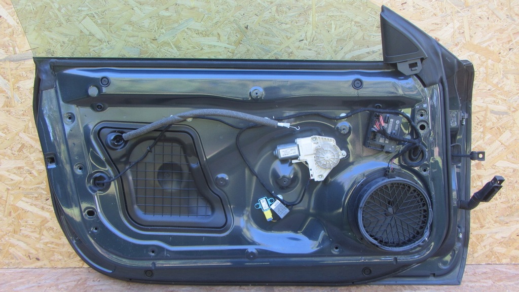 фото №8, Передні ліва двері audi a5 8t 8t0 coupe 3d