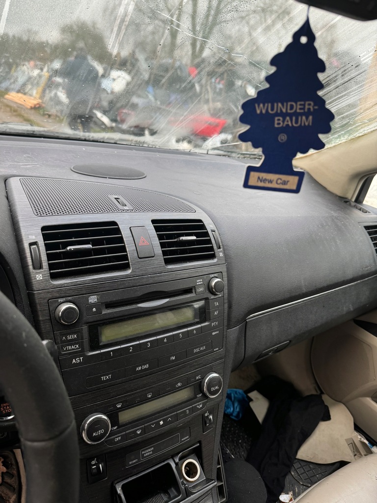 фото №5, Toyota avensis t27 pulpit консоль панель приладів приладова