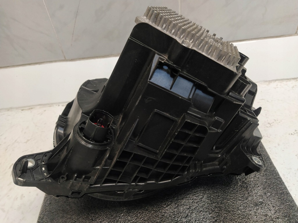 фото №11, Land rover defender l663 2020- фара лампа правая перед led комплектная